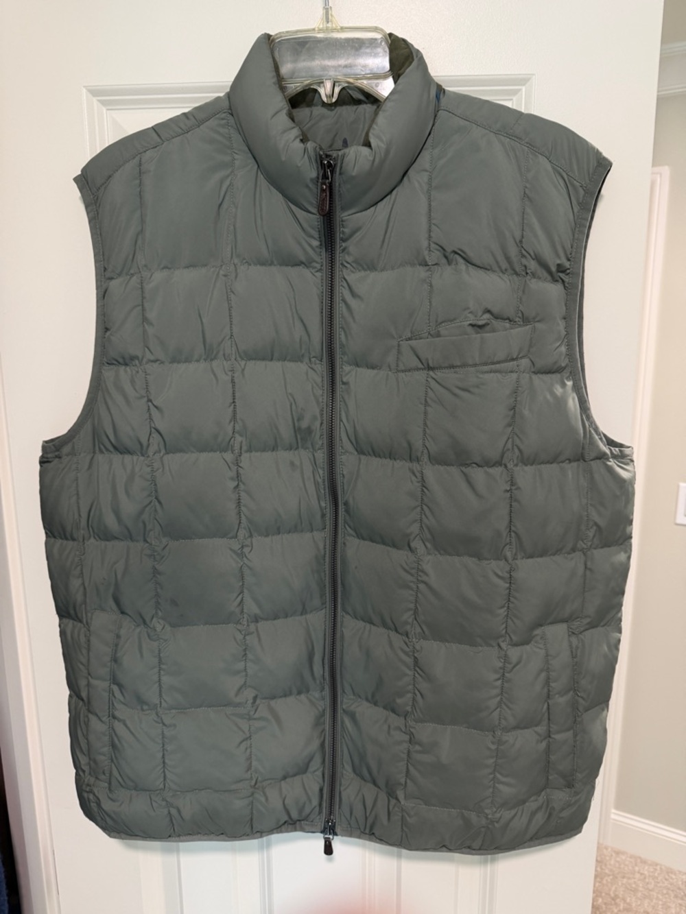 Johnnie-O Quilted Puffer Vest - Olive Green XL